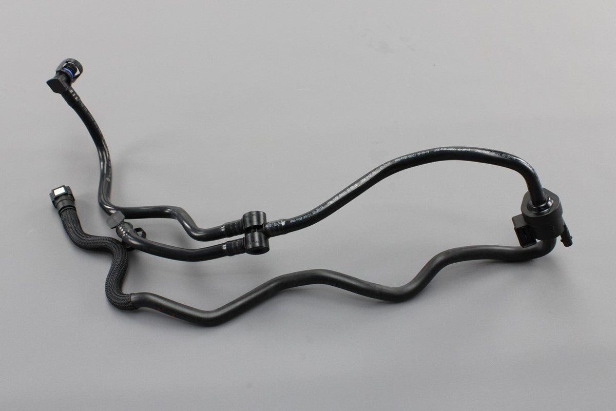 VW Golf MK7 MK7.5 Passat Audi A3 Intake PCV hose 1.2 1.4ltr 04E133366BL, view 1