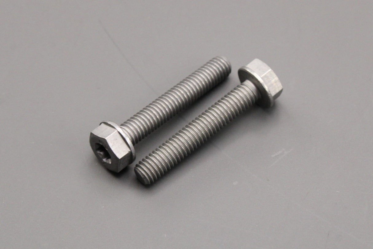 Land Rover Discovery Sport RR Evoque rear diff oil seal kit LR051347