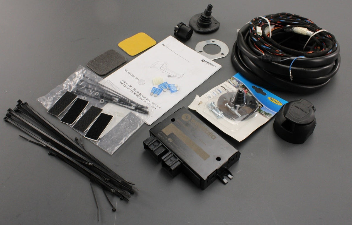 VW Transporter T5.1 T6 towing electronics kit (13pin) ZGB7E0055204A, view 1