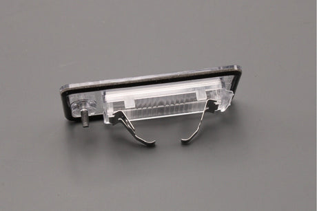 Audi A3 A4 A6 Q7 RS4 04-17 number plate light holder (right) 8E0807430B