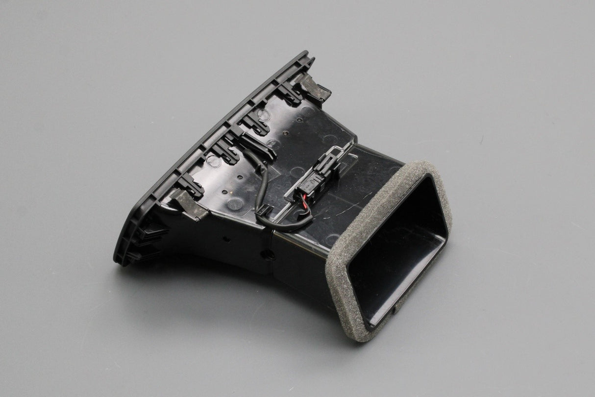 Audi Q5 2017-2025 centre console air vent (rear) 80A819203C 6PS