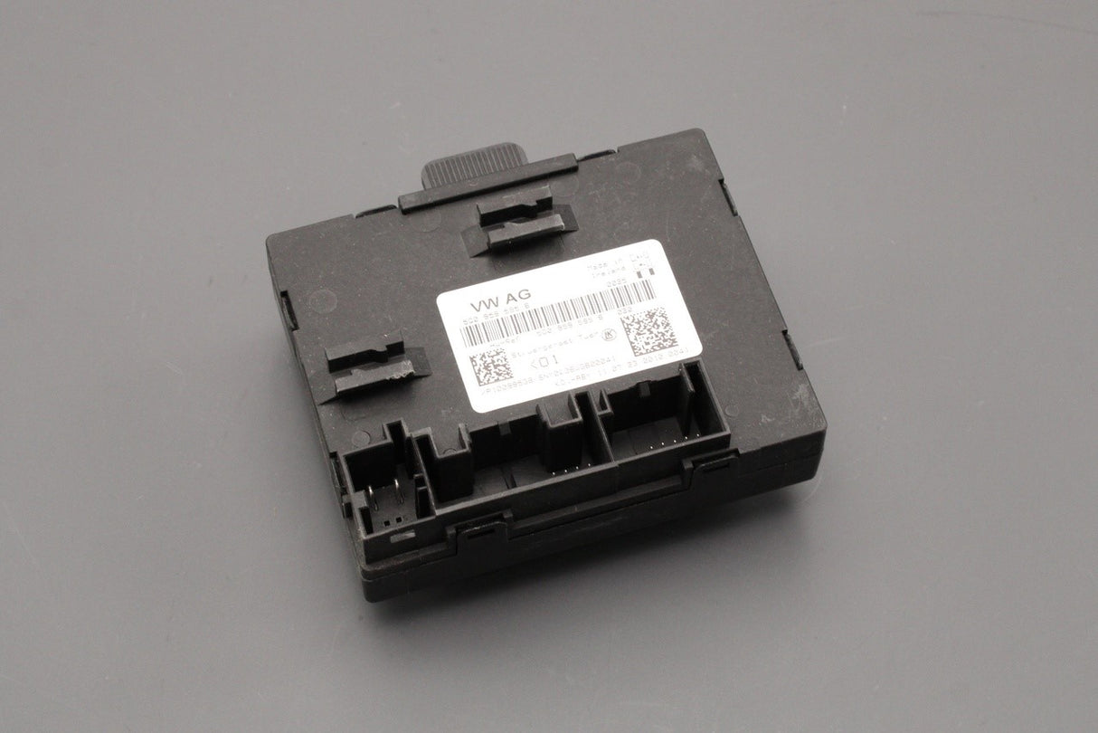 Audi A3 S3 2013-2016 door control unit (rear) 5Q0959595B