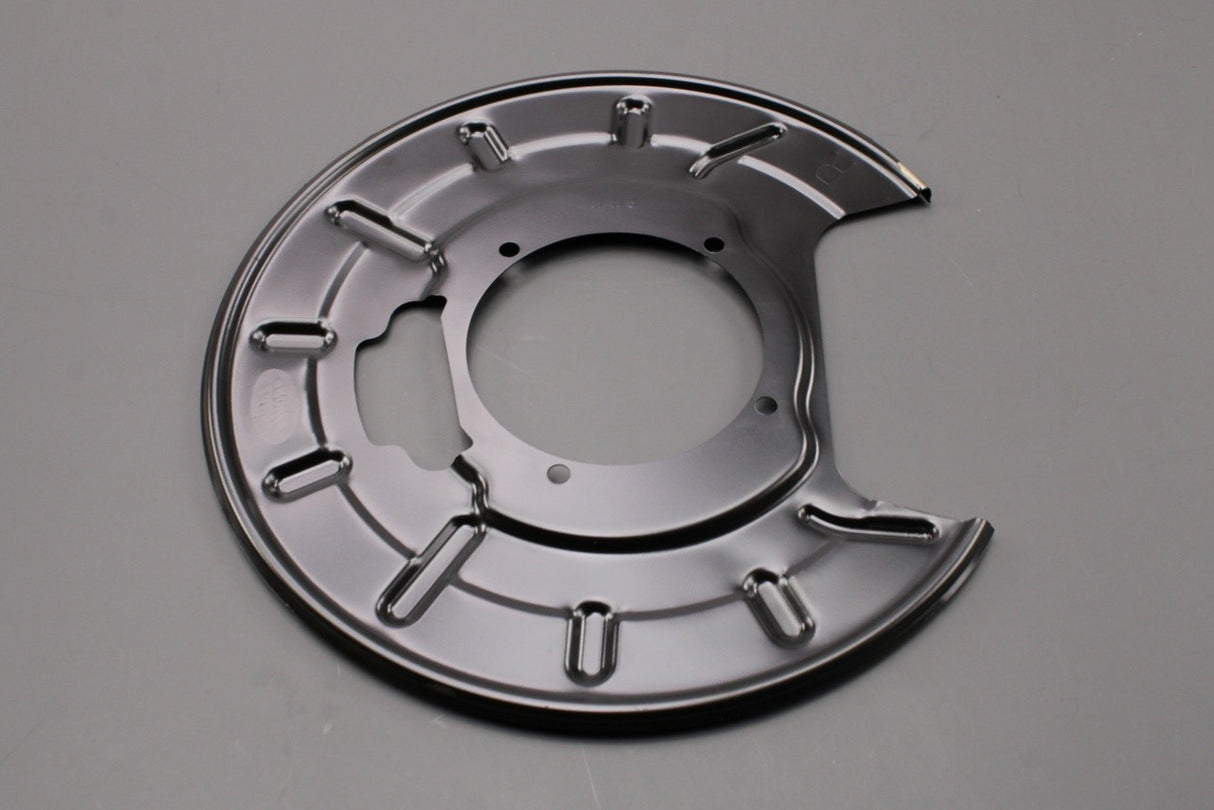 Land Rover Freelander 2 06-14 rear brake disc shield (right) LR039936