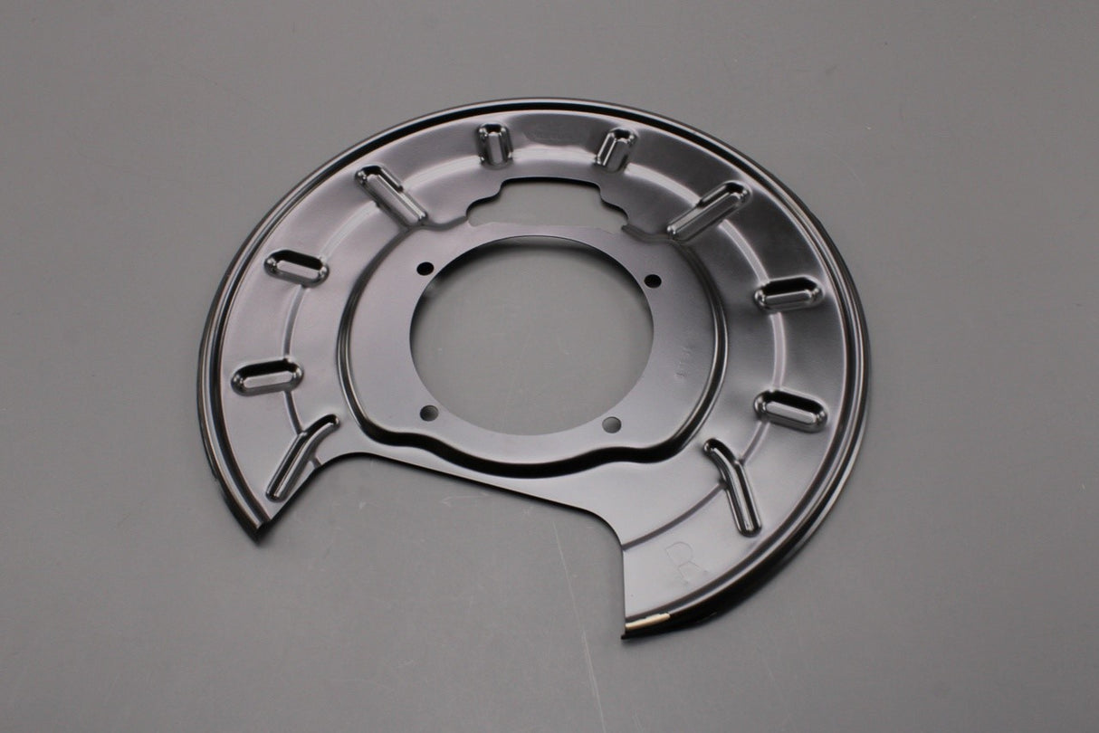Land Rover Freelander 2 06-14 rear brake disc shield (right) LR039936