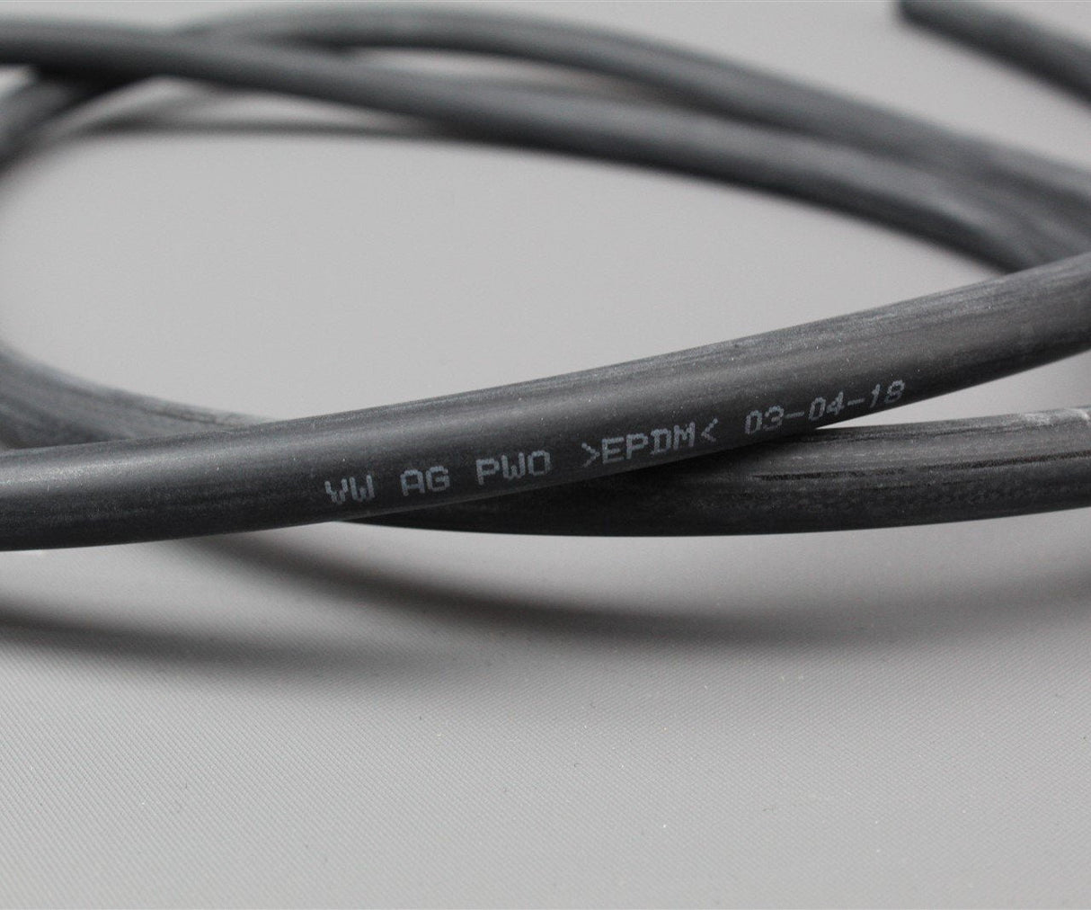 VW Audi Skoda SEAT window washer system hose 1.3m 2D0955962
