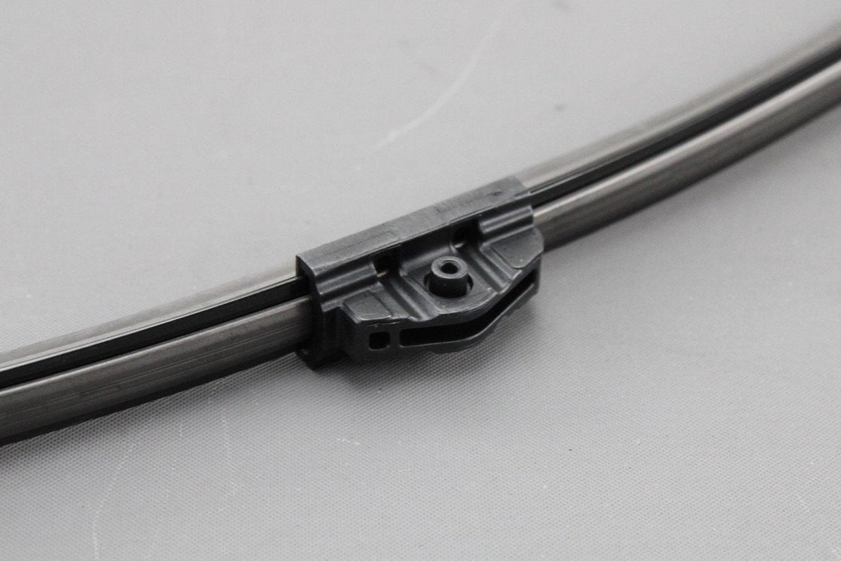 SEAT Leon 2020-on rear screen wiper blade (hatchback) 5FA955427 03C