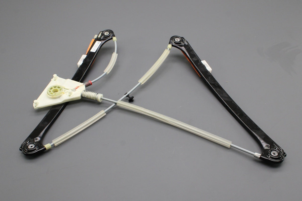 Audi A3 S3 RS3 2004-2013 4 door window regulator (front left) 8P4837461C