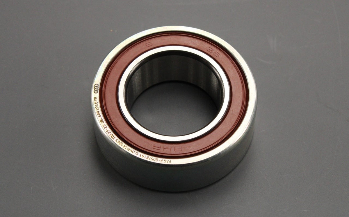 Audi A4 A5 A6 A7 Q5 RS4 RS5 gearbox driveshaft bearing 0B4409294D, view 1