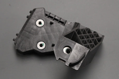 Skoda Karoq 2018-on headlight mounting bracket (right) 57A804594