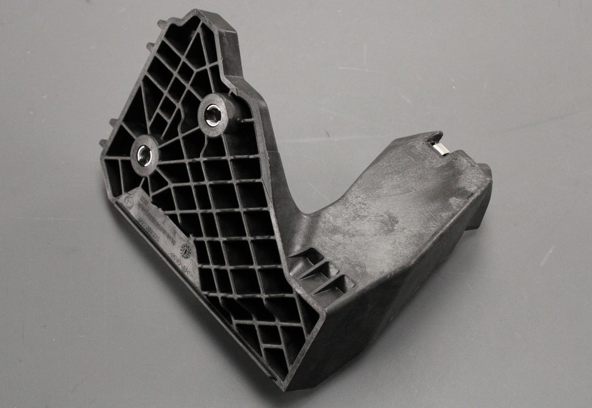 Skoda Karoq 2018-on headlight mounting bracket (right) 57A804594