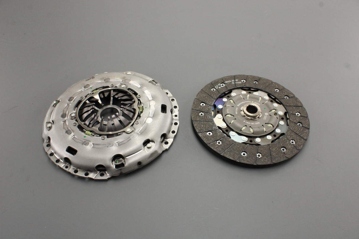 VW Golf Audi Skoda SEAT clutch and pressure plate kit 2.0 TDI 022141015S
