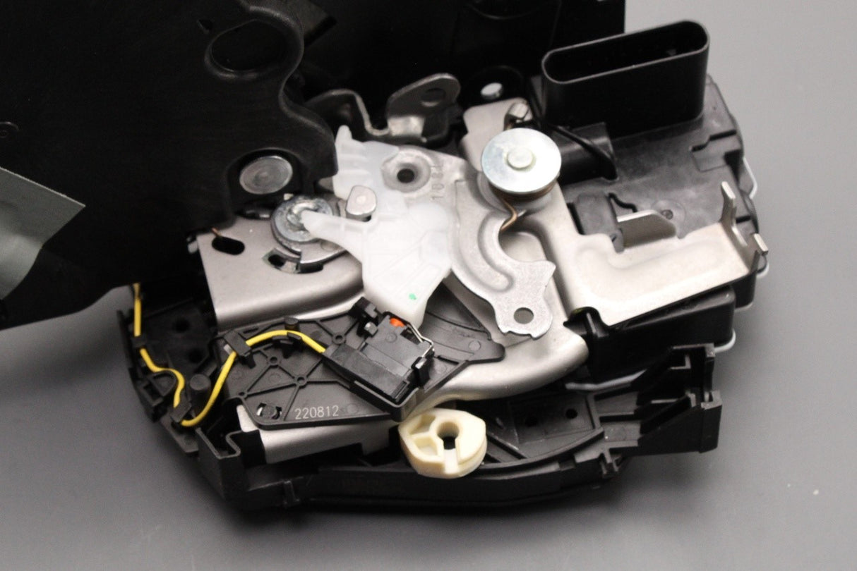 Land Rover Discovery 5 Range Rover 13-on front door lock (left) LR078730
