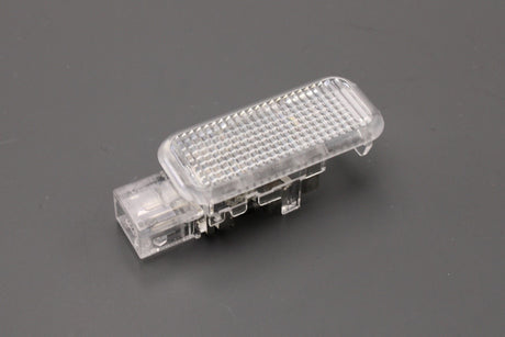 VW Bora Audi A4 Skoda Octavia SEAT Toledo 98-on footwell light 3B0947415