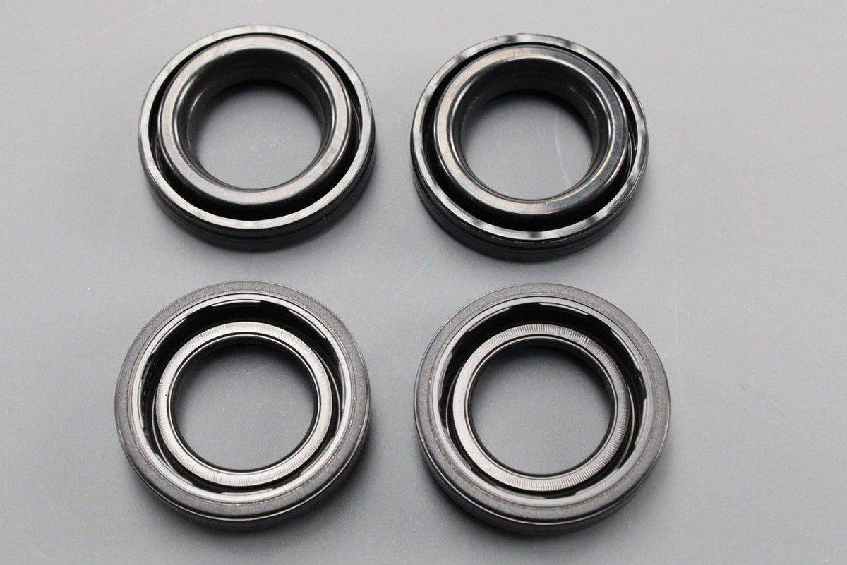 Toyota rocker cover spark plug gasket (x4) 11193-0T010, view 1