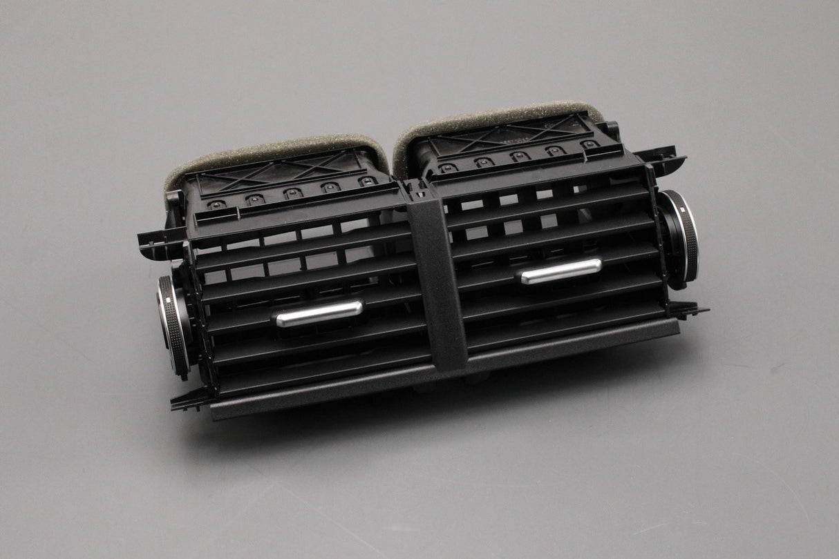 Range Rover Evoque 2012-18 centre dashboard air vents LR093917