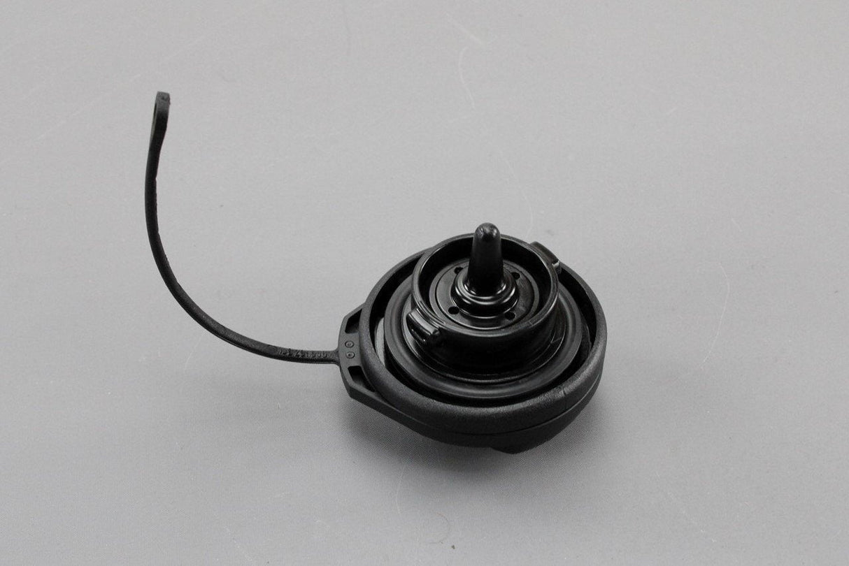 Audi A4 A5 A6 A7 Q5 RS7 Fuel tank filler screw cap 4G0201550L