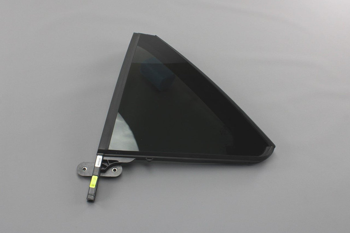 VW T-Roc 18-on rear quarter glass window with seal (left) 2GA845213L 5AP