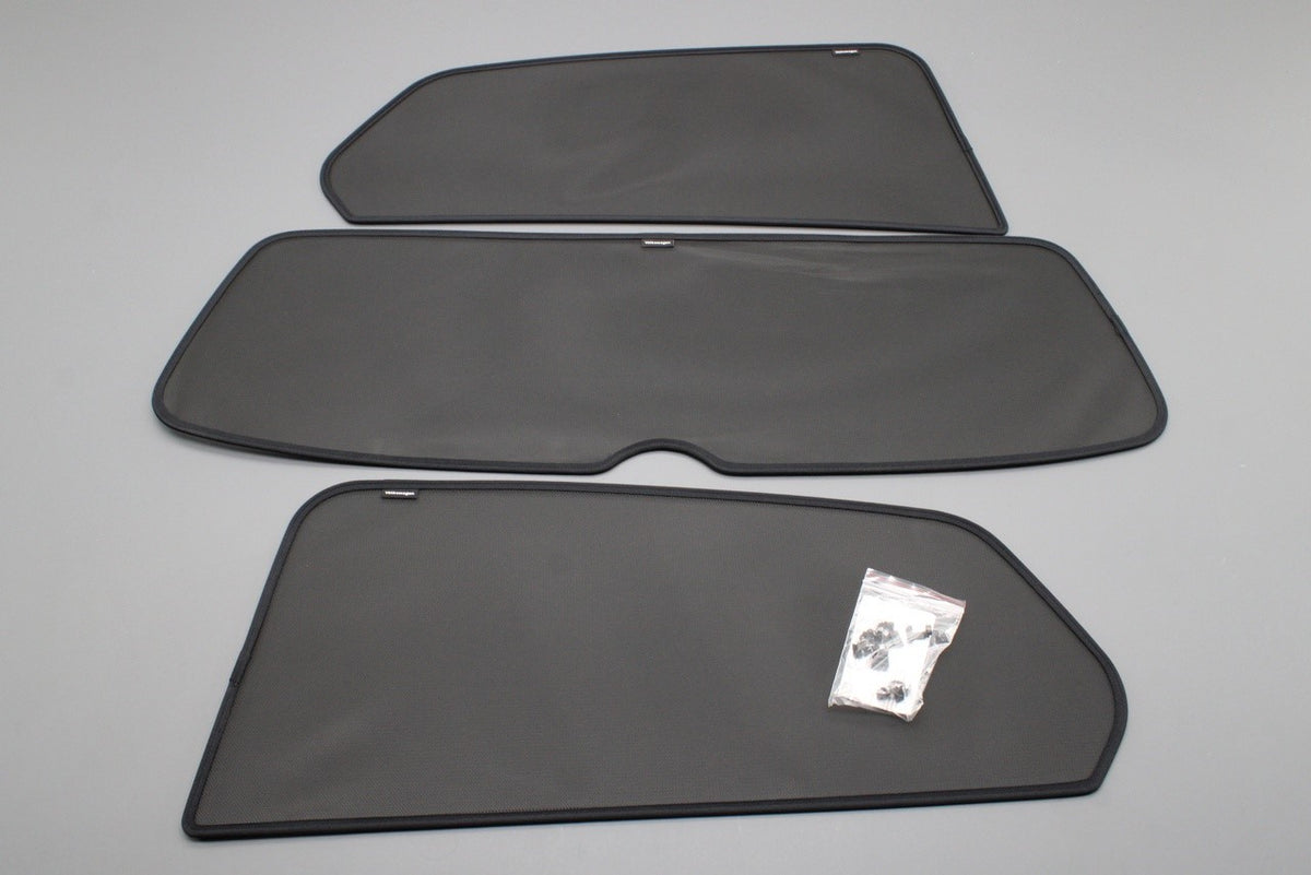 VW Golf MK8 Hatchback 2020-on rear window sun blind kit (X3) 5H0064365A, view 1