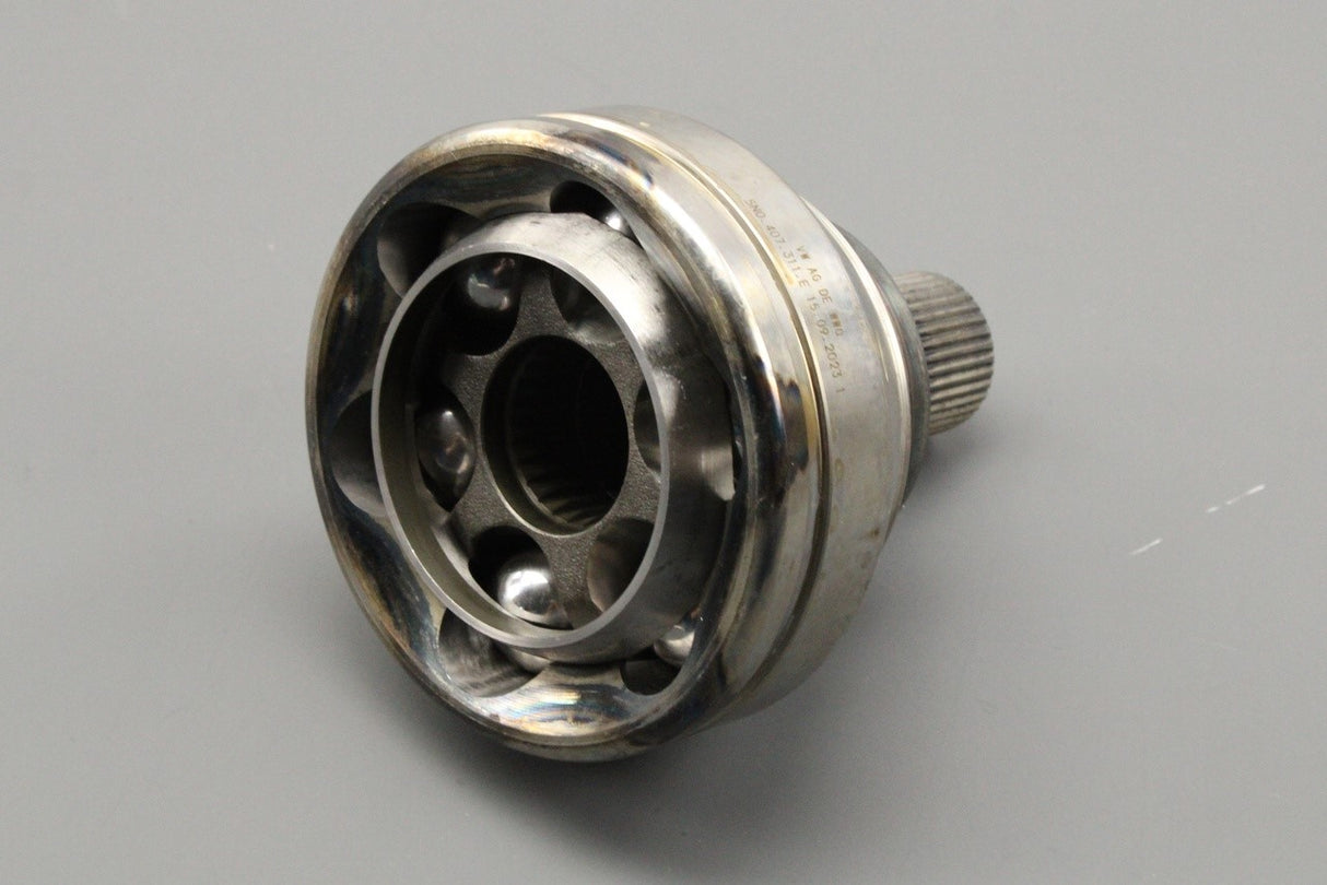 VW Tiguan Audi Q3 driveshaft constant velocity CV joint 5N0407311E
