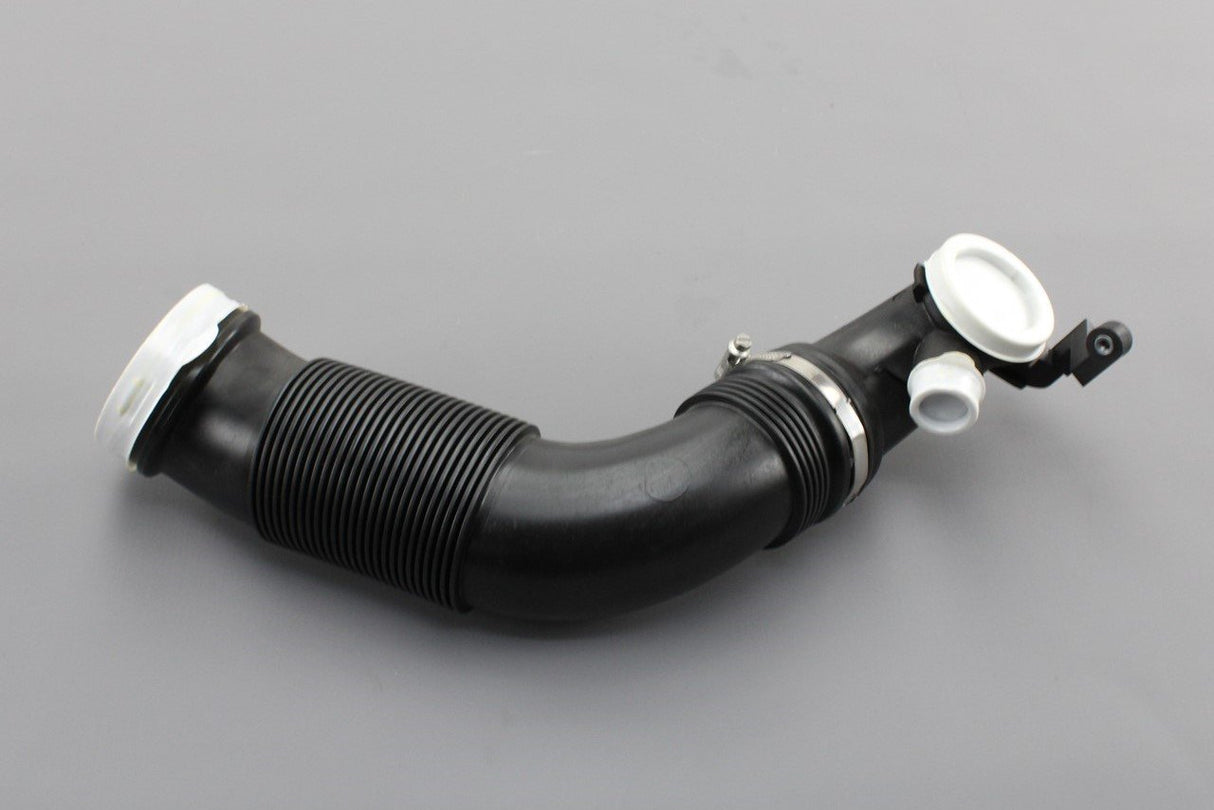 VW Audi Skoda SEAT 2.0 TSI TFSI Turbo airbox intake pipe 5Q0129654AE