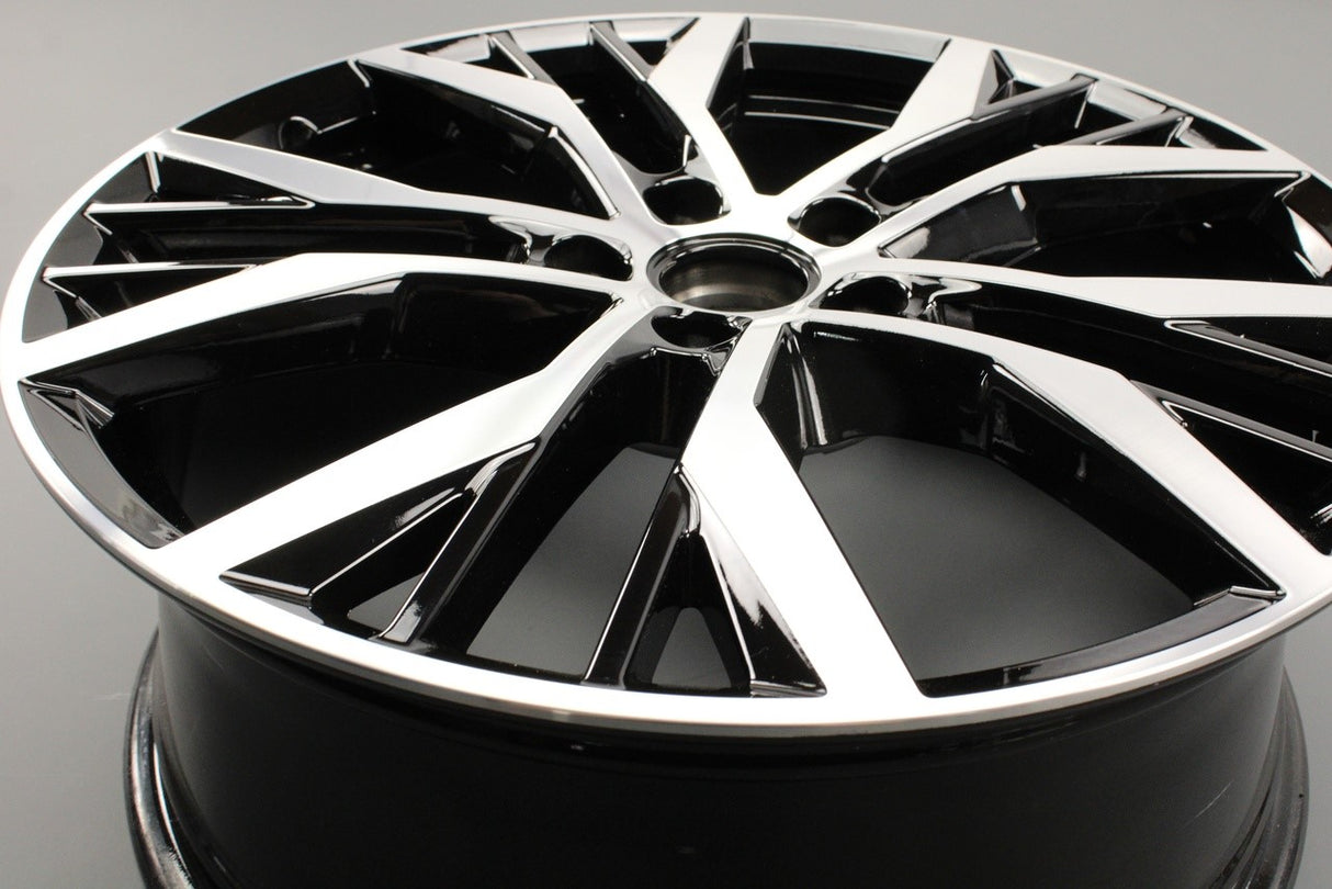 VW Golf MK7 MK7.5 GTI 2013-2020 'santiago' alloy wheel 5G0601025AN FZZ