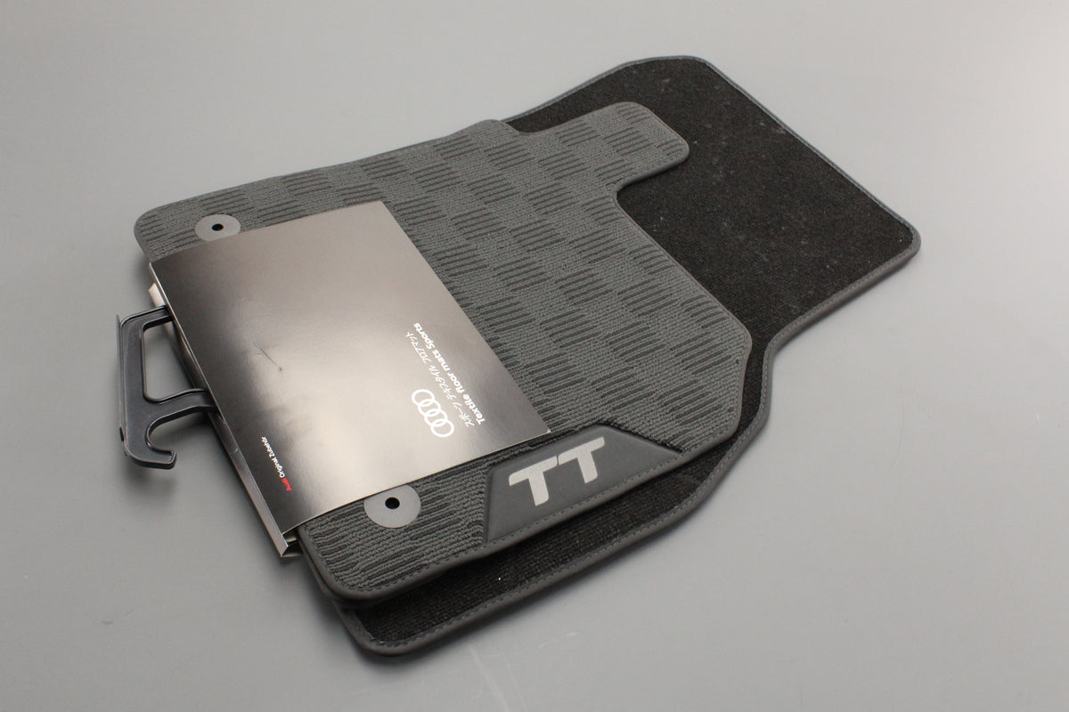 Audi TT 2015-on RHD sports textile floor mats set 8S2061270, view 1