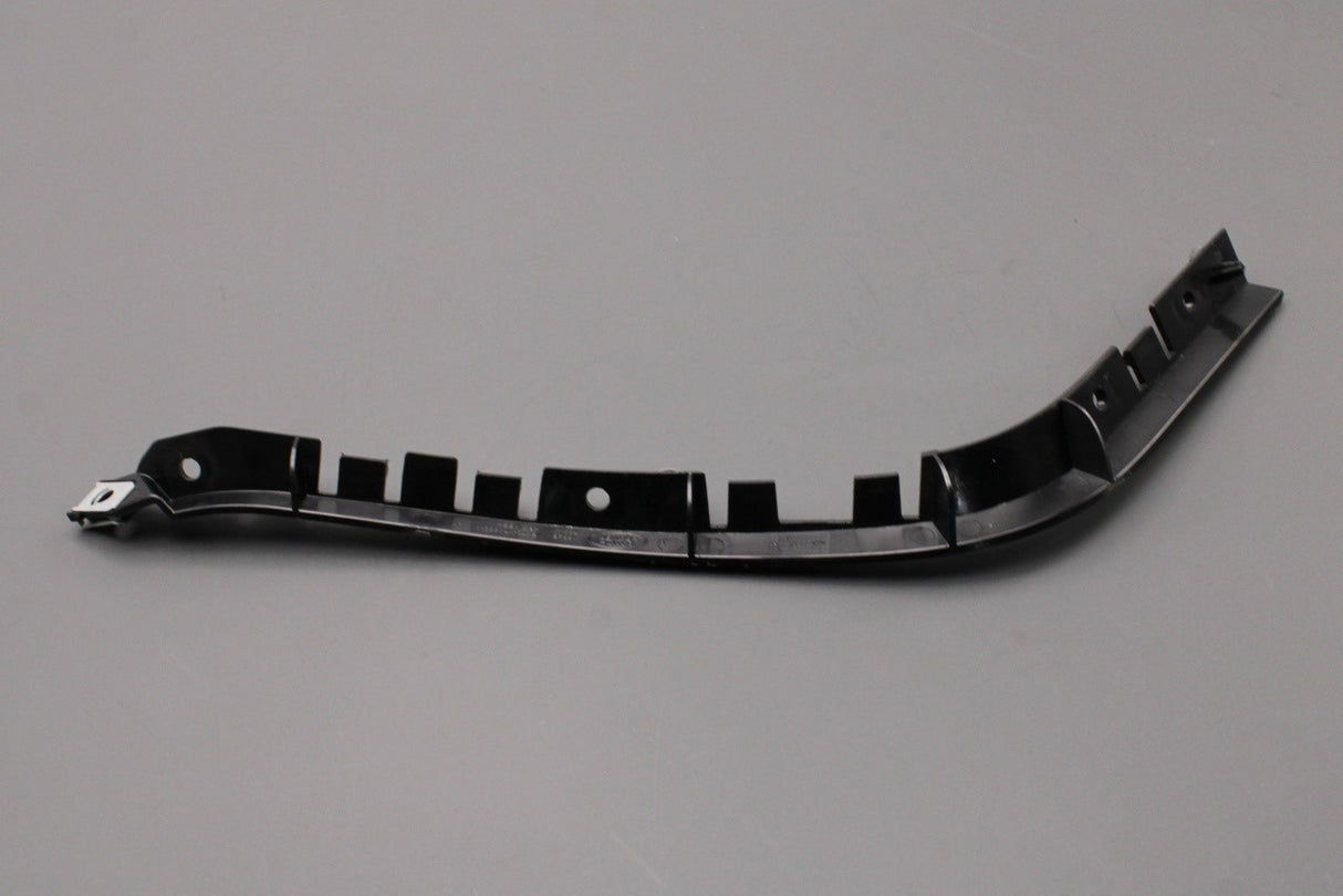 Land Rover Discovery Sport 2015-on bumper guide bracket (rear left) LR061275