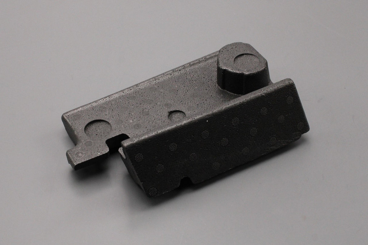 Range Rover Sport 2010-2013 bumper moulding pad (rear left) LR021955