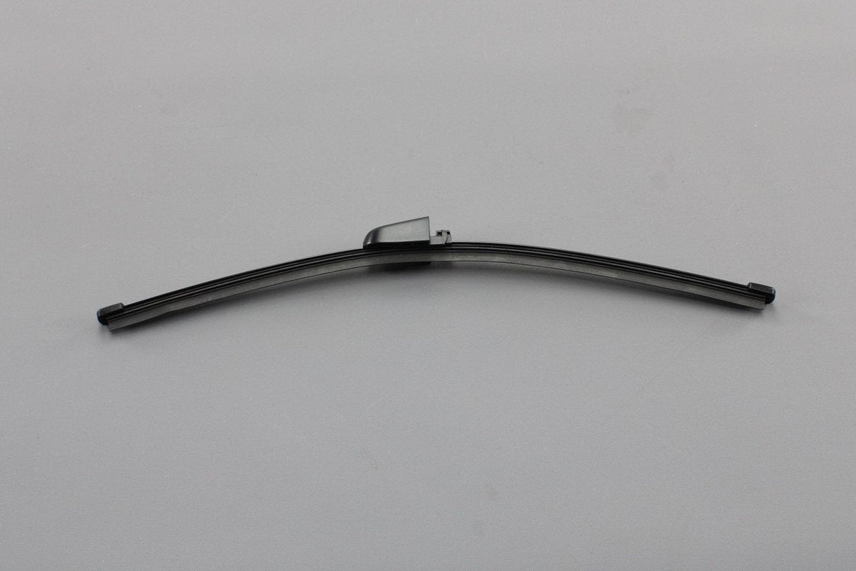 VW Touareg 7L 2003-10 Rear wiper blade 7L6955425