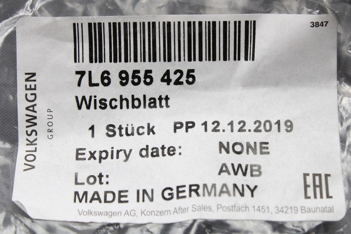 VW Touareg 7L 2003-10 Rear wiper blade 7L6955425