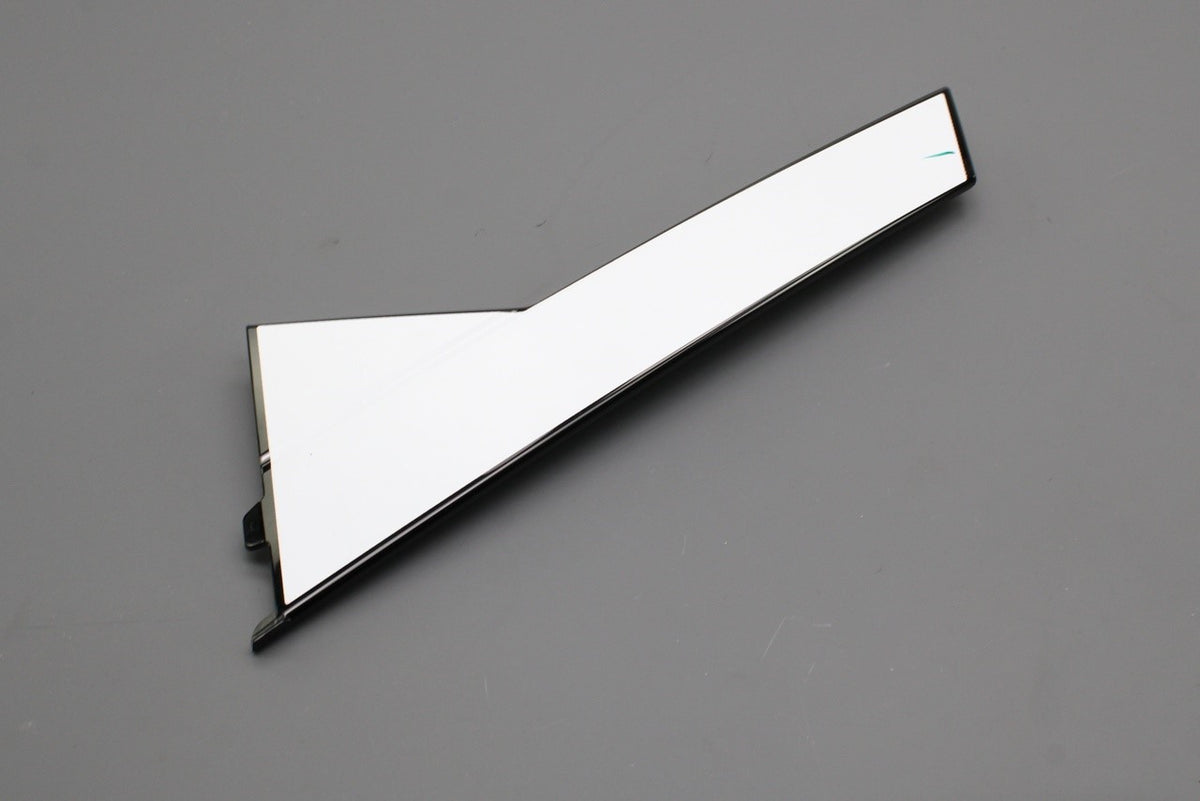 Audi Q5 2025-on exterior c-pillar door trim (rear left) 8MA839903, view 1