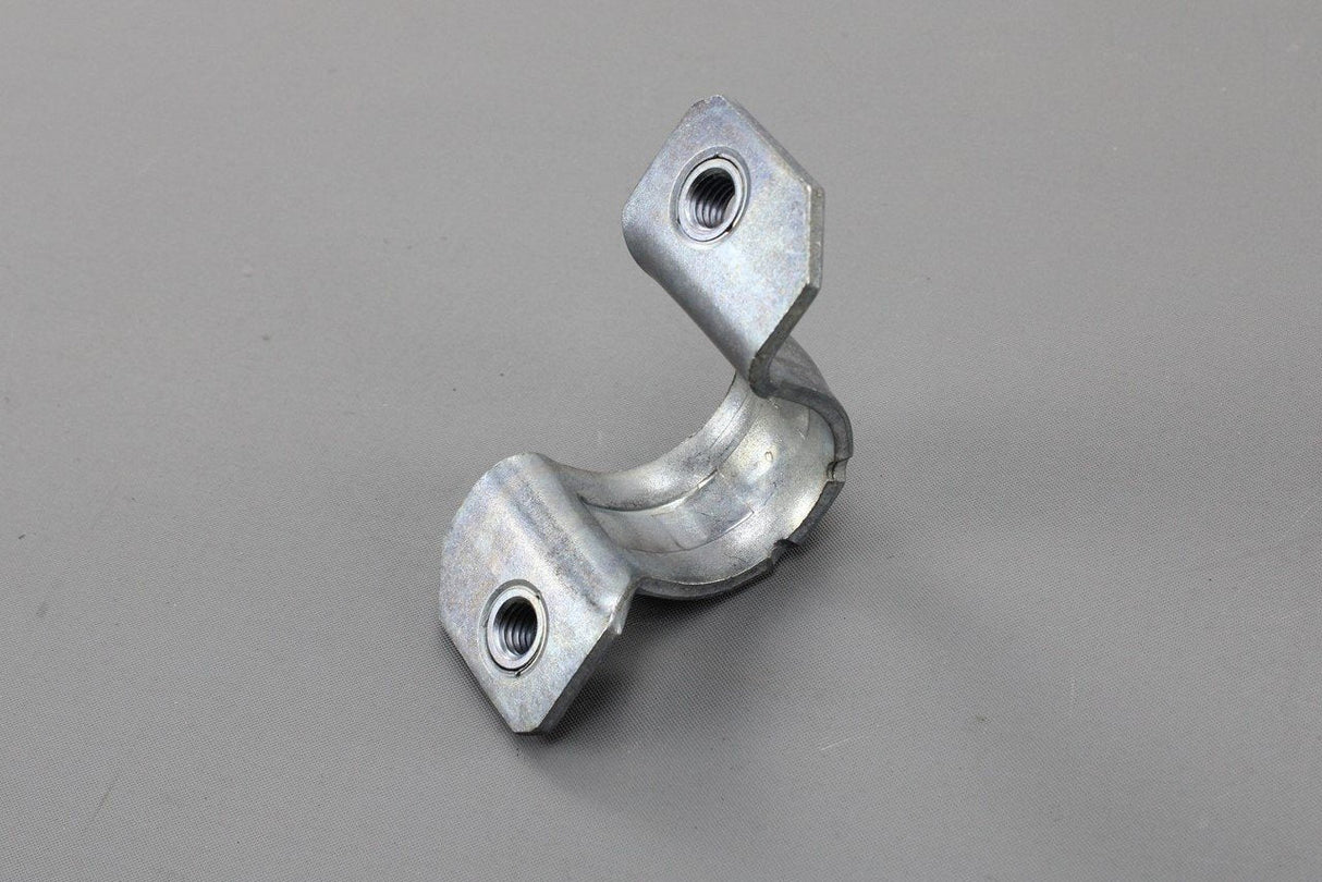 VW Polo Up! Audi Skoda SEAT front anti roll bar clamp (right) 6Q0411334A