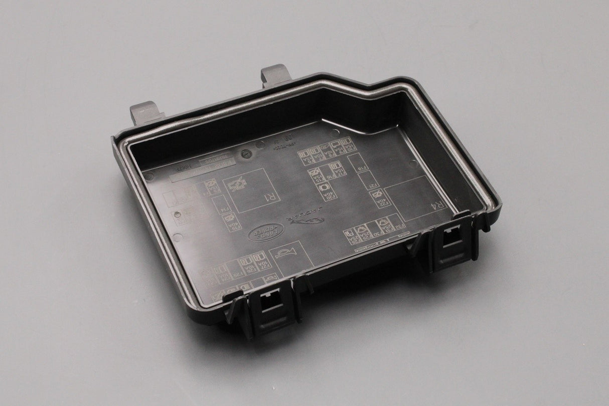 Land Rover Discovery Sport Evoque 2015-on fuse box cover (left) LR146848