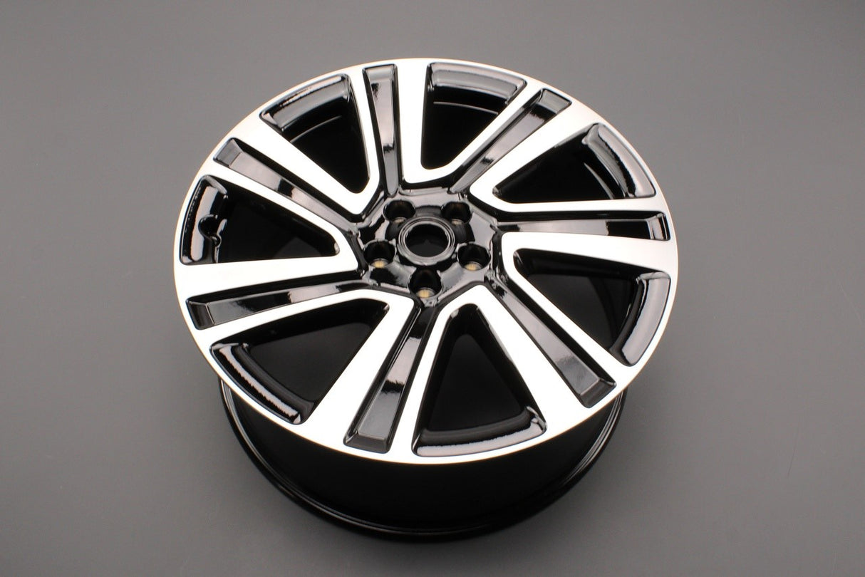 Range Rover 2022-on 22" single alloy wheel (9.5J) LR153239
