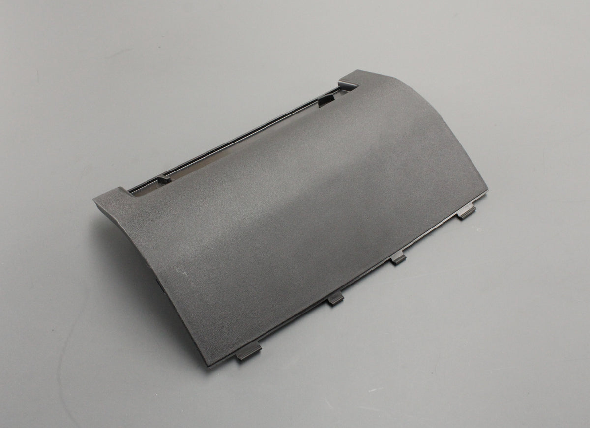 Audi A3 8P 2009-13 rear bumper tow bar cover 8P0807397A 01C, view 1