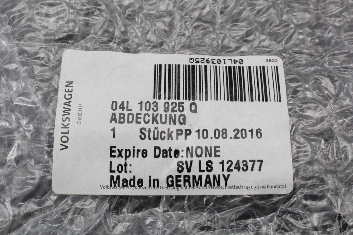 VW Golf 7 CC Tiguan Passat Scirocco 1.6 2.0 TDI engine cover 04L103925Q
