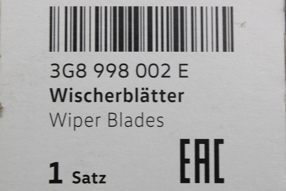 VW Arteon 2017-on front windscreen wiper blades RHD 3G8998002A