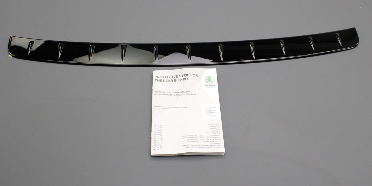 Skoda Fabia Estate 2015-2023 rear bumper protector (black) 6V9064711