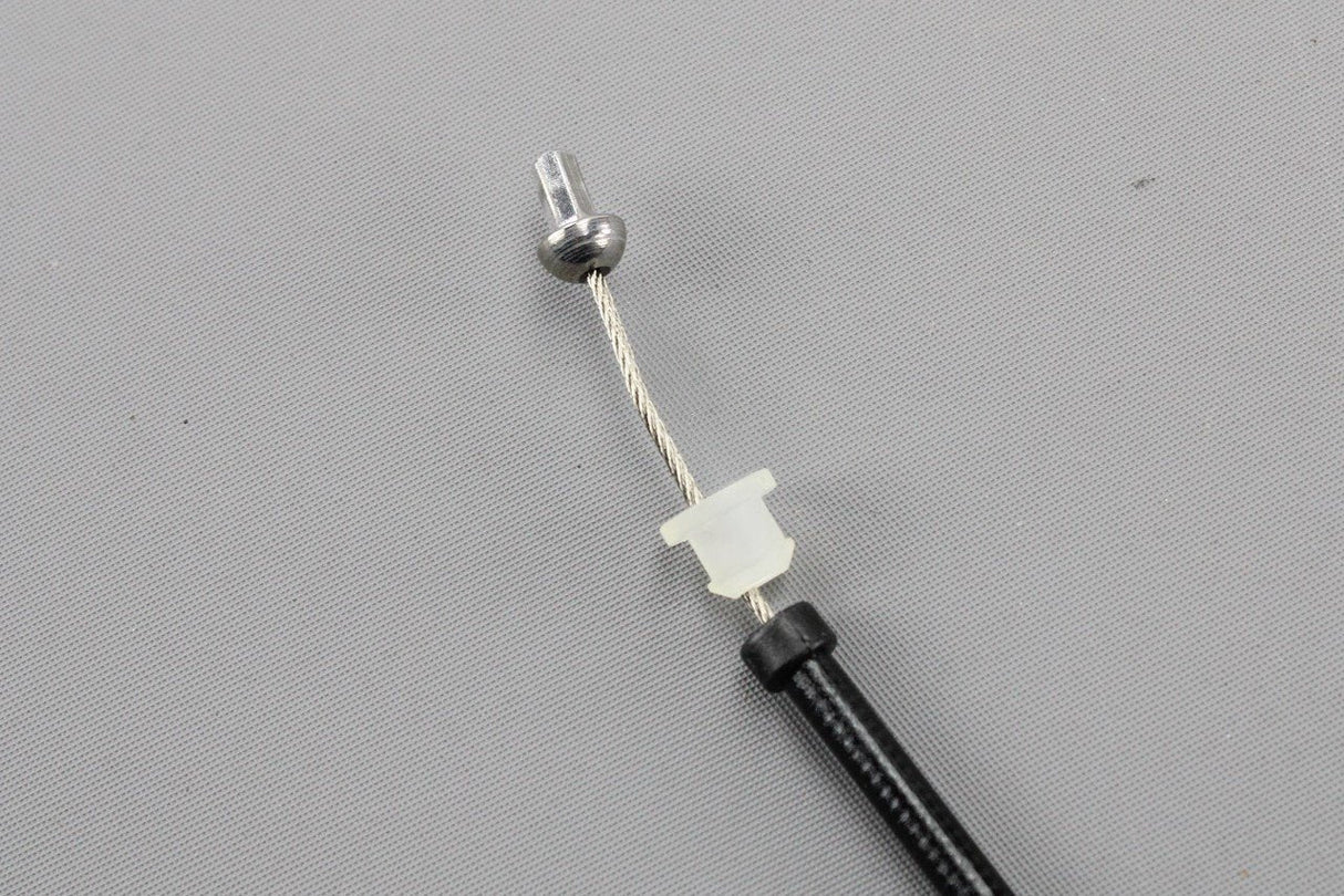 Audi A8/S8 D3 2004-2010 bonnet lid lock release cable (right) 4E0823530A