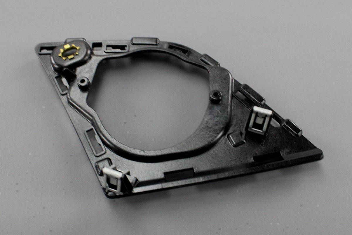 Audi Q7 Q8 RSQ8 dashboard speaker holder bracket (left) 4M0035427, view 1