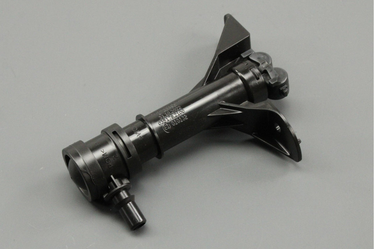 Audi TT 2015-on headlight washer spray nozzle (left) 8S0955101A