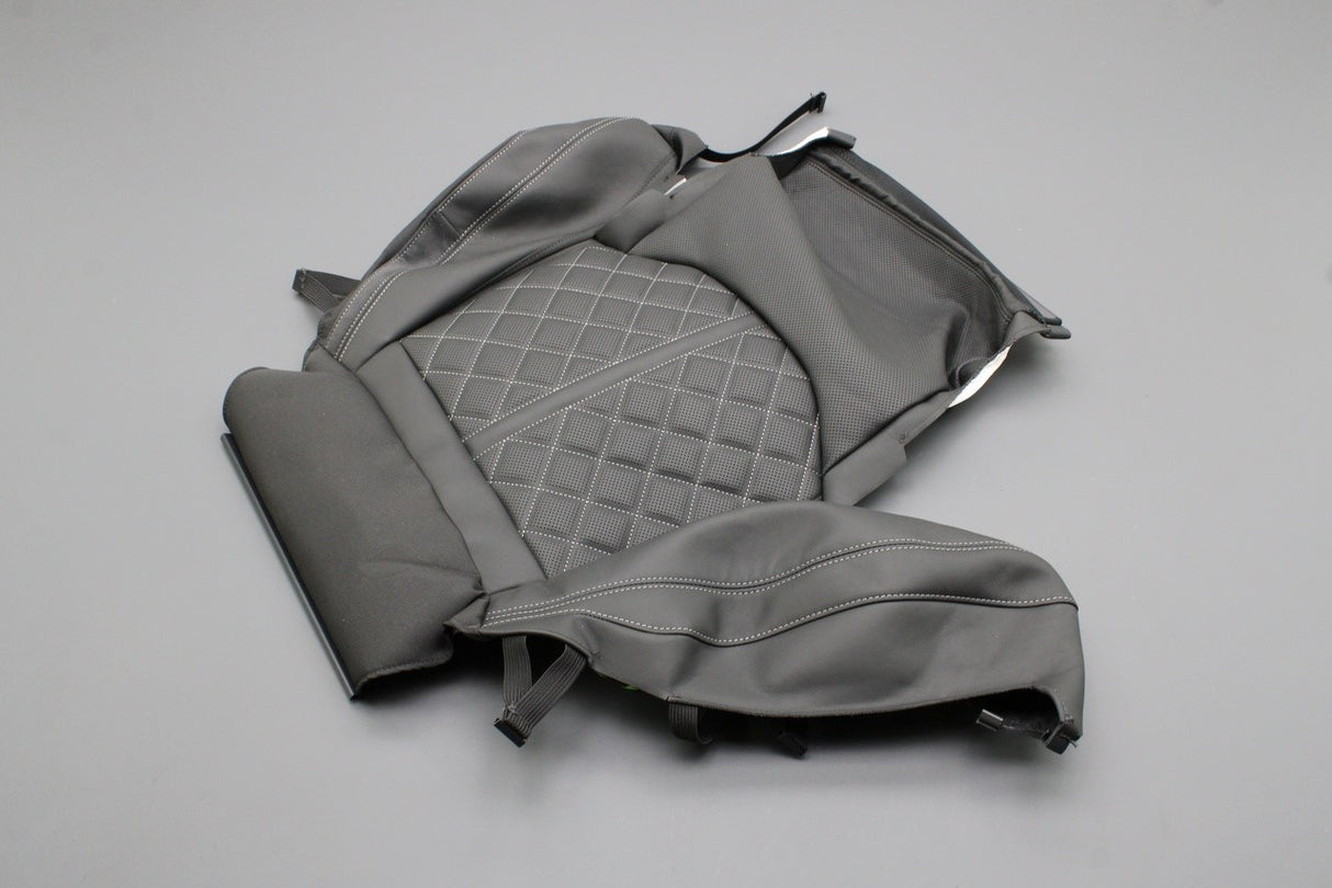 Audi Q7 SQ7 Vorsprung 2016-on front seat base cover (right) 4M0881406AK THA