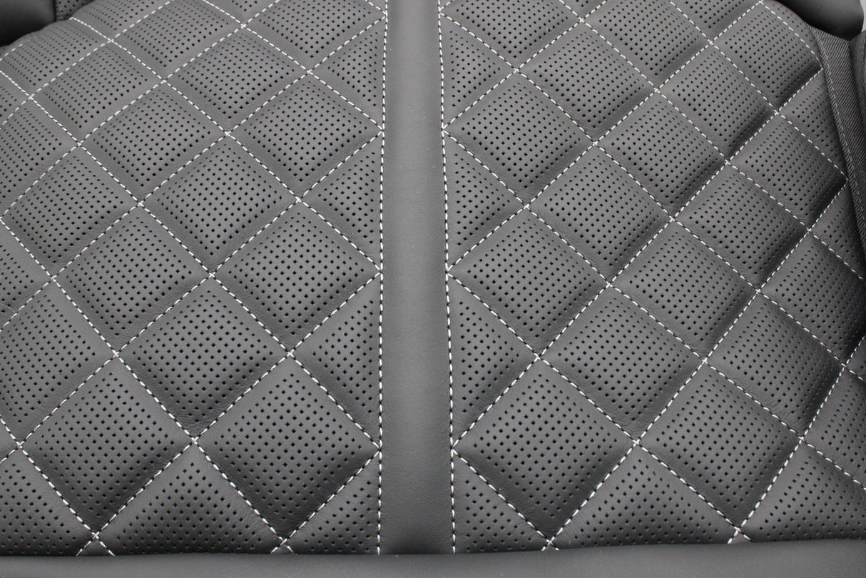 Audi Q7 SQ7 Vorsprung 2016-on front seat base cover (right) 4M0881406AK THA