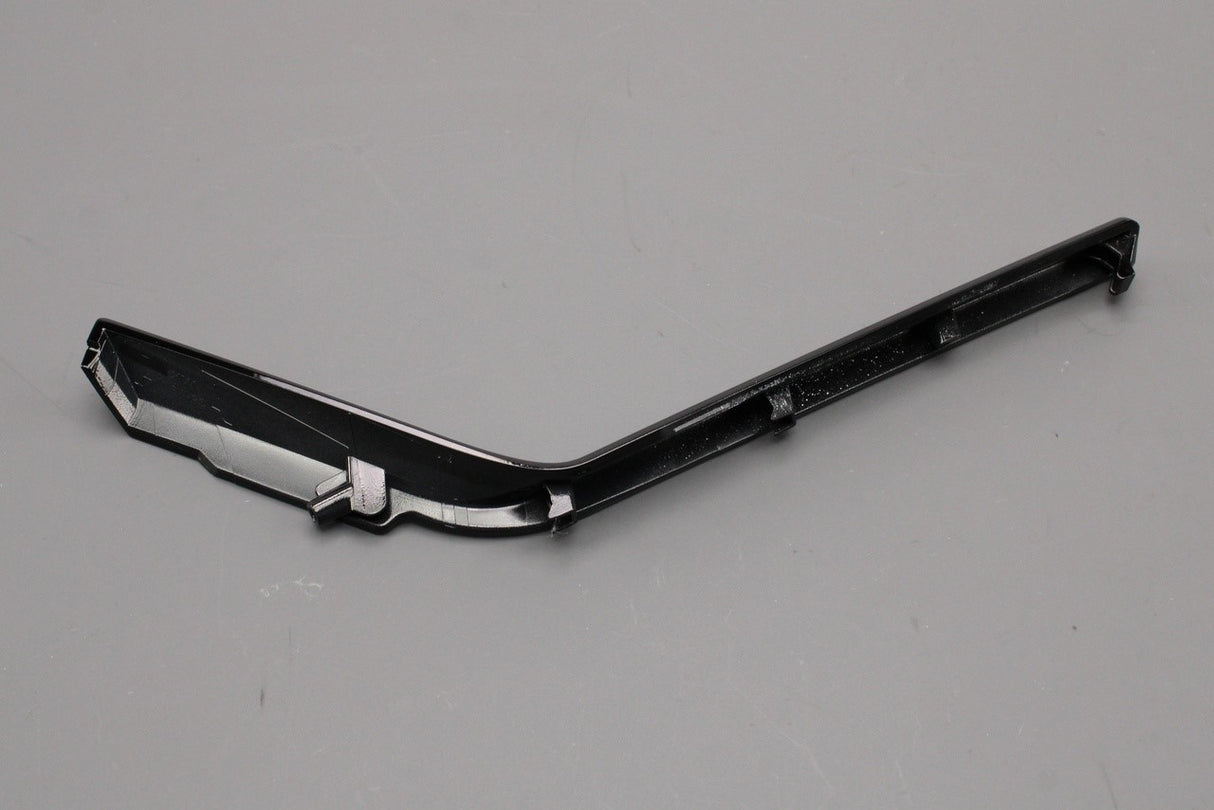 Audi e-Tron 19-on digital wing mirror trims repair kit (left) 4KE857871A