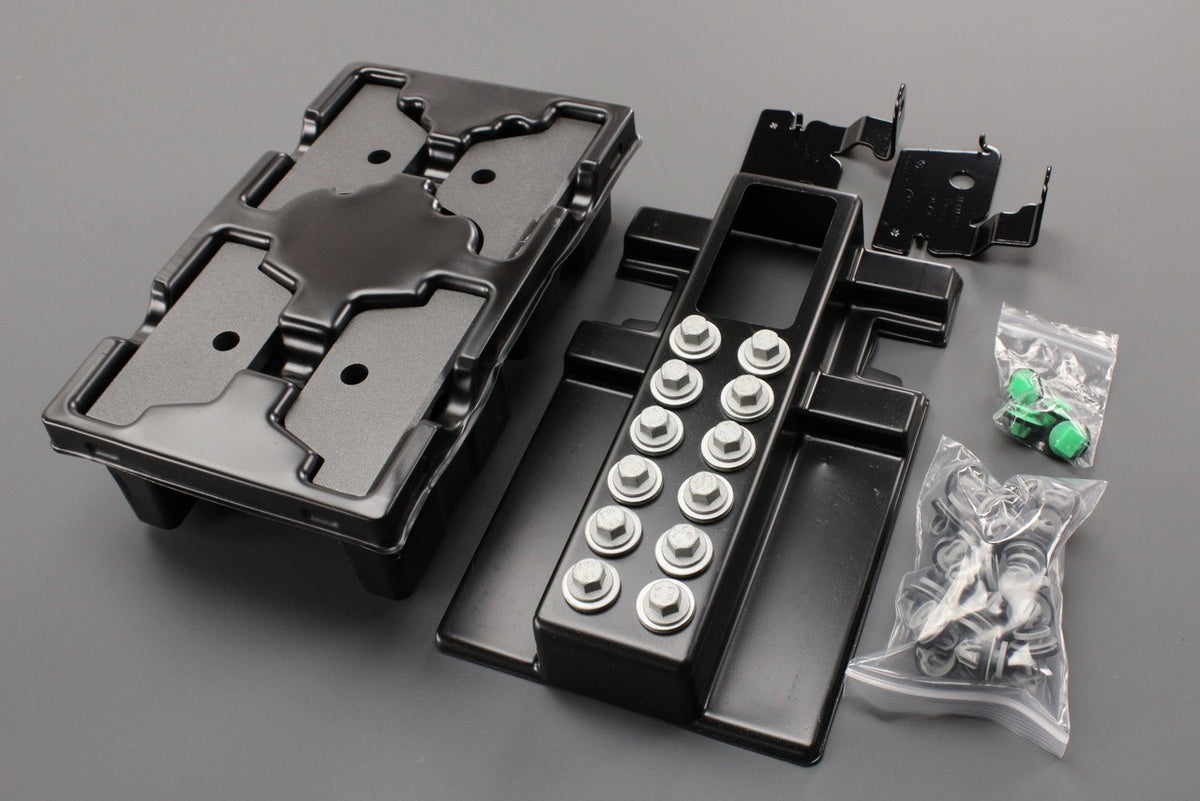 Range Rover 2022-on side step fixings kit (LWB) VPLKP0534, view 1