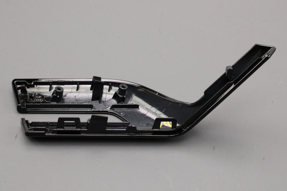 Audi e-Tron 19-on digital wing mirror trims repair kit (left) 4KE857871A