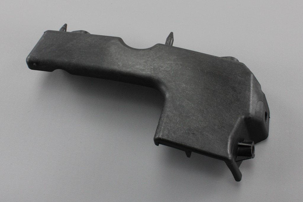 Audi A4 S4 RS4 B7 2005-09 front bumper guide piece (right) 8E0807284E, view 1