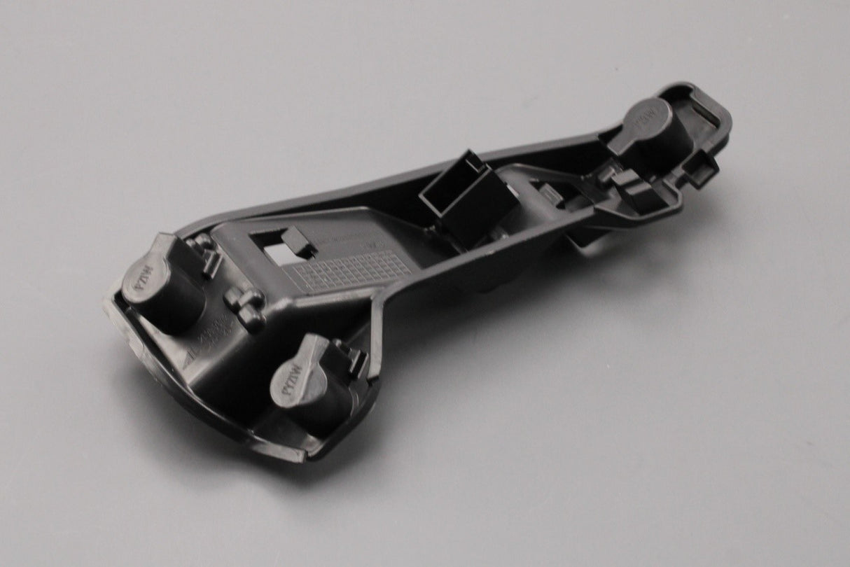 Audi Q3 2012-2018 rear bulb holder carrier (right) 8U0945222