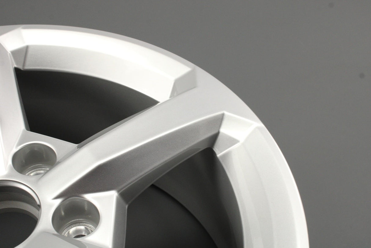 Audi Q2 2017-on alloy wheel rim 16"x6.5J (silver) 81A601025