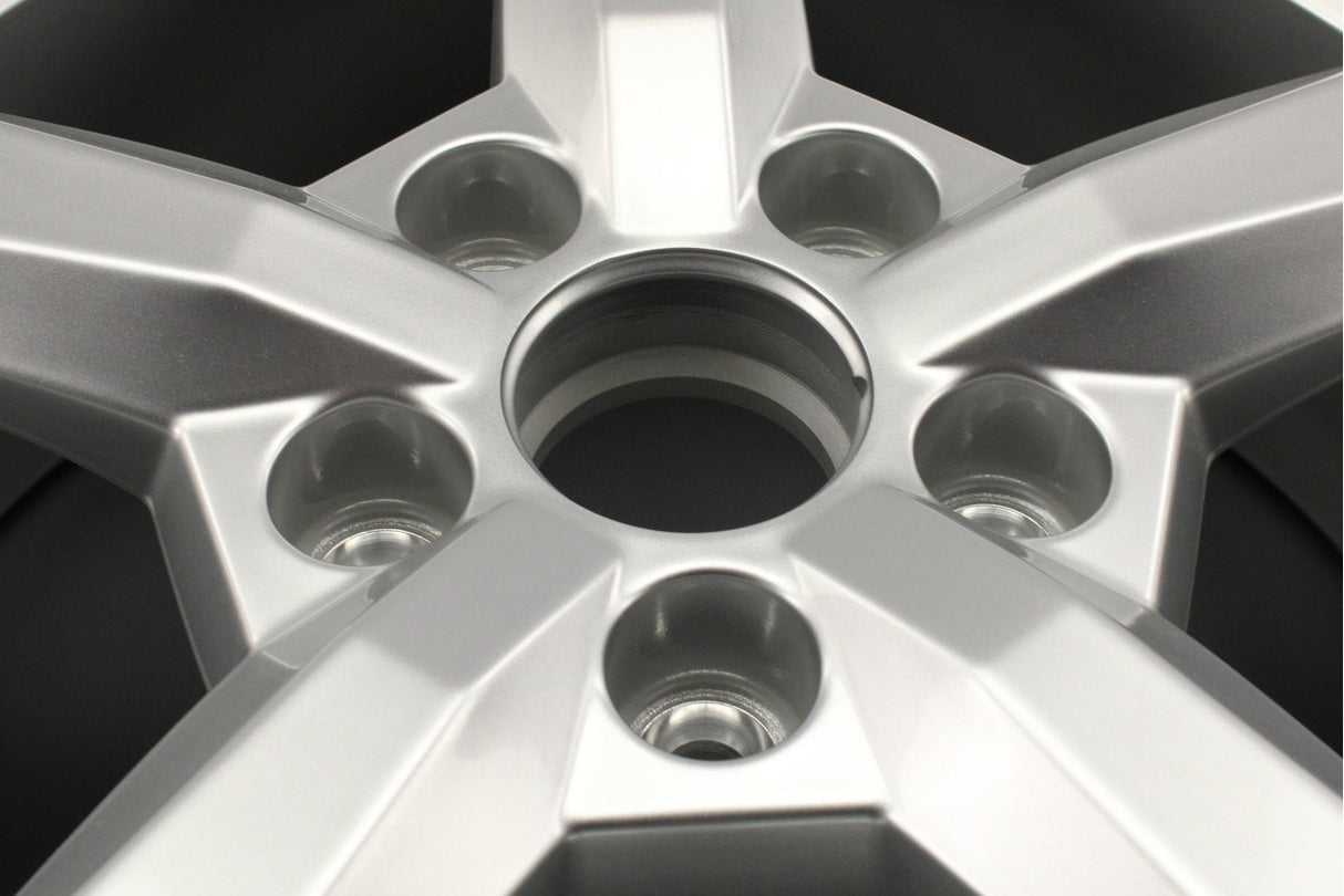 Audi Q2 2017-on alloy wheel rim 16"x6.5J (silver) 81A601025